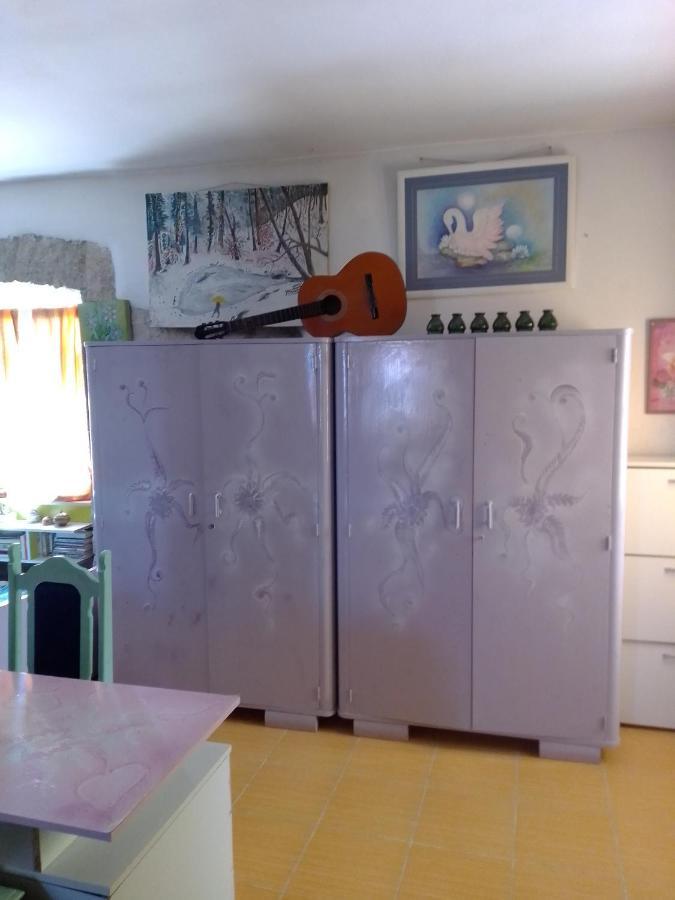 Pićan Apartman Sirena מראה חיצוני תמונה