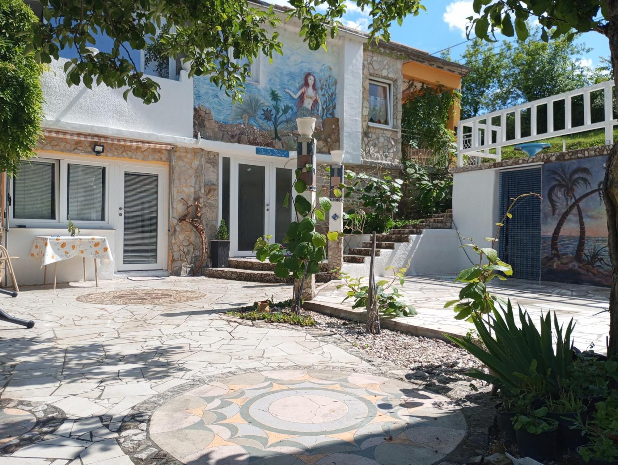 Pićan Apartman Sirena מראה חיצוני תמונה